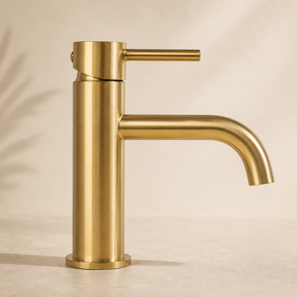 Waschtischarmatur Lungo – Gebürstetes Gold | Niedrig